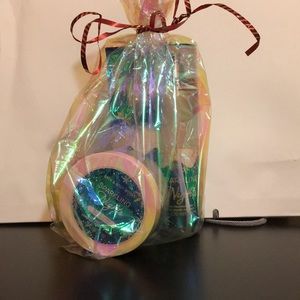 Bath and body works holiday set